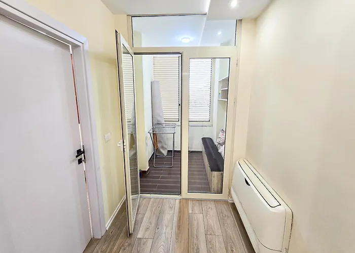 Luxury 1br Apartment *